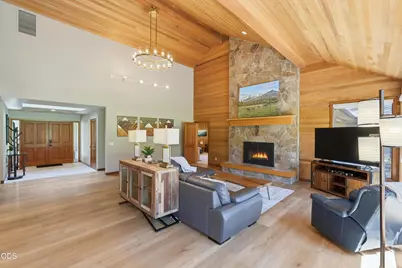13439 Galium, Black Butte Ranch, OR 97759 - Photo 5