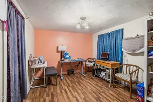 2574 Howard Ave, Medford, OR 97501 - Photo 9
