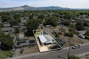2574 Howard Ave, Medford, OR 97501 - Photo 33
