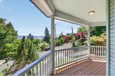 255 Scenic Drive, Ashland, OR 97520 - Photo 47