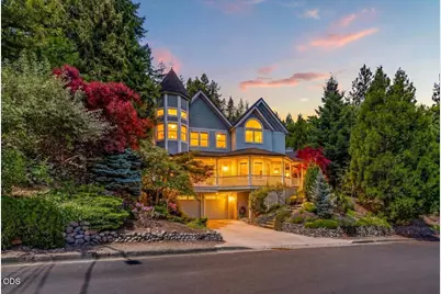 255 Scenic Drive, Ashland, OR 97520 - Photo 1