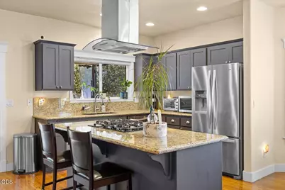 523 Meadowbrook Drive, Central Point, OR 97502 - Photo 11