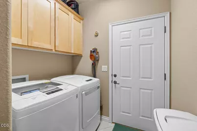 523 Meadowbrook Drive, Central Point, OR 97502 - Photo 25
