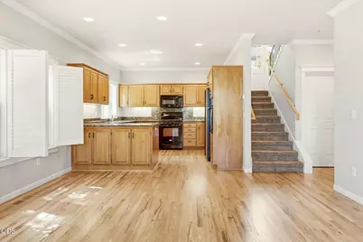 461 Holly Street, Ashland, OR 97520 - Photo 15