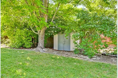 1830 Canyon Avenue, Medford, OR 97504 - Photo 37