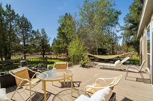 69592 Lake Dr, Sisters, OR 97759 - Photo 51