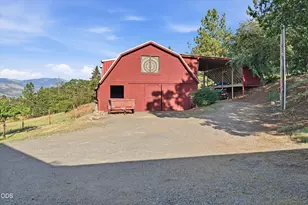 4250 Independence School Rd, Medford, OR 97501 - Photo 39