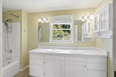 4250 Independence School Road, Medford, OR 97501 - Photo 29