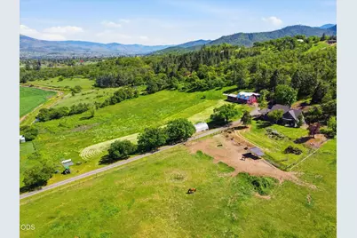 4250 Independence School Road, Medford, OR 97501 - Photo 45