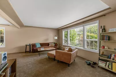 3511 Blue Blossom Drive, Medford, OR 97504 - Photo 7