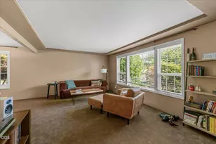 3511 Blue Blossom Dr, Medford, OR 97504 - Photo 7