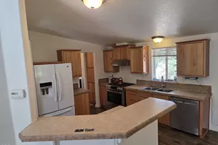 31710 Spaniel Ln, Bonanza, OR 97623 - Photo 17