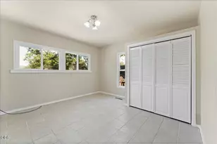 300 Sunrise Ave, Medford, OR 97504 - Photo 9