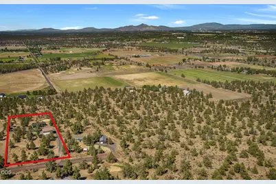 21180 Arid Avenue, Bend, OR 97703 - Photo 1