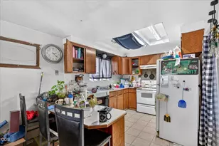 1745 E Gregory, Central Point, OR 97502 - Photo 7
