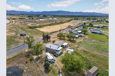 1745 E Gregory, Central Point, OR 97502 - Photo 19