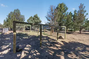 65245 76th St, Bend, OR 97703 - Photo 35