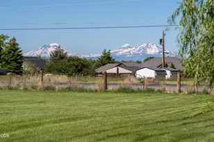 409 G Ave, Terrebonne, OR 97760 - Photo 1