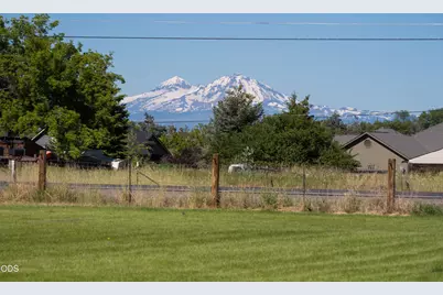 409 G Avenue, Terrebonne, OR 97760 - Photo 9