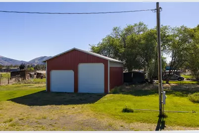 409 G Avenue, Terrebonne, OR 97760 - Photo 11