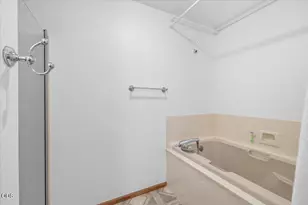 667 Golden Ln, Medford, OR 97504 - Photo 17