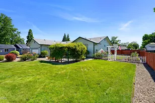1445 SW Silver Maple Way, Grants Pass, OR 97526 - Photo 21