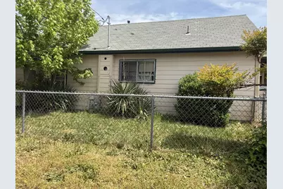 501 SE J Street, Grants Pass, OR 97526 - Photo 15