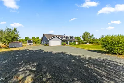 846 Schroeder Lane, Grants Pass, OR 97527 - Photo 7