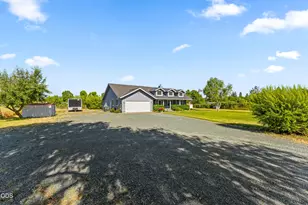 846 Schroeder Ln, Grants Pass, OR 97527 - Photo 7