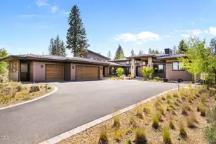 61317 Bonneville Loop, Bend, OR 97702 - Photo 11