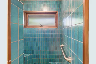 1325 NW Lawnridge Avenue, Grants Pass, OR 97526 - Photo 31