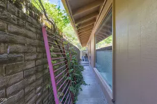 1325 NW Lawnridge Ave, Grants Pass, OR 97526 - Photo 49