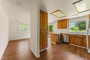 2503 NW Lassen Way, Grants Pass, OR 97526 - Photo 7