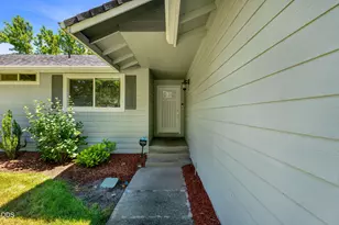 2503 NW Lassen Way, Grants Pass, OR 97526 - Photo 21