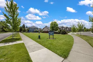 21154 Darnel Ave, Bend, OR 97702 - Photo 37