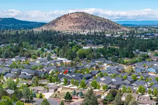 21154 Darnel Ave, Bend, OR 97702 - Photo 43