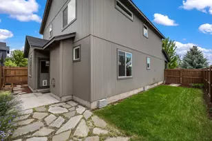 21154 Darnel Ave, Bend, OR 97702 - Photo 33