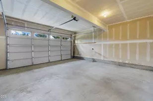 21154 Darnel Ave, Bend, OR 97702 - Photo 31