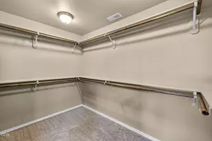 21154 Darnel Ave, Bend, OR 97702 - Photo 19