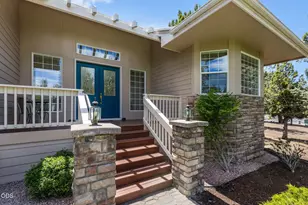 8280 Junco Ct, Redmond, OR 97756 - Photo 3