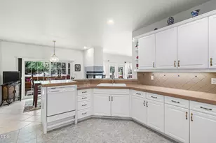 8280 Junco Ct, Redmond, OR 97756 - Photo 13