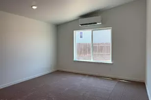 676 NE Rickenbacker Rd, Madras, OR 97741 - Photo 11