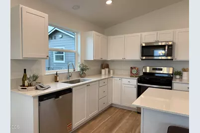 676 NE Rickenbacker Road #142, Madras, OR 97741 - Photo 5