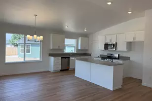676 NE Rickenbacker Rd, Madras, OR 97741 - Photo 5