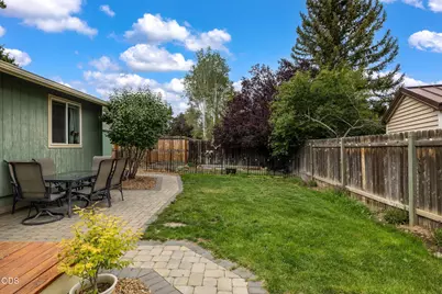 1926 NE Monterey Avenue, Bend, OR 97701 - Photo 29