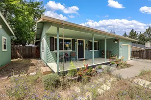 1926 NE Monterey Ave, Bend, OR 97701 - Photo 3