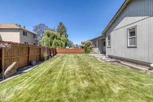 730 NE Quince Ave, Redmond, OR 97756 - Photo 27