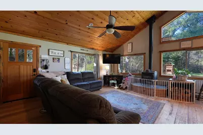 1760 Mill Creek Drive, Prospect, OR 97536 - Photo 7