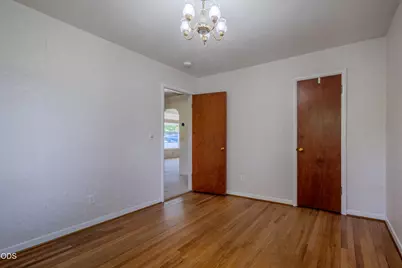 1375 Crater Lake Avenue, Medford, OR 97504 - Photo 15