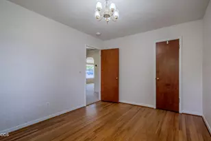 1375 Crater Lake Ave, Medford, OR 97504 - Photo 15